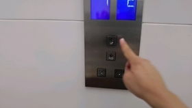 进口三菱电梯in昆明志远大厦